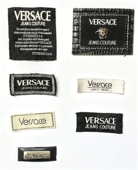 difference entre versace et versace jeans couture